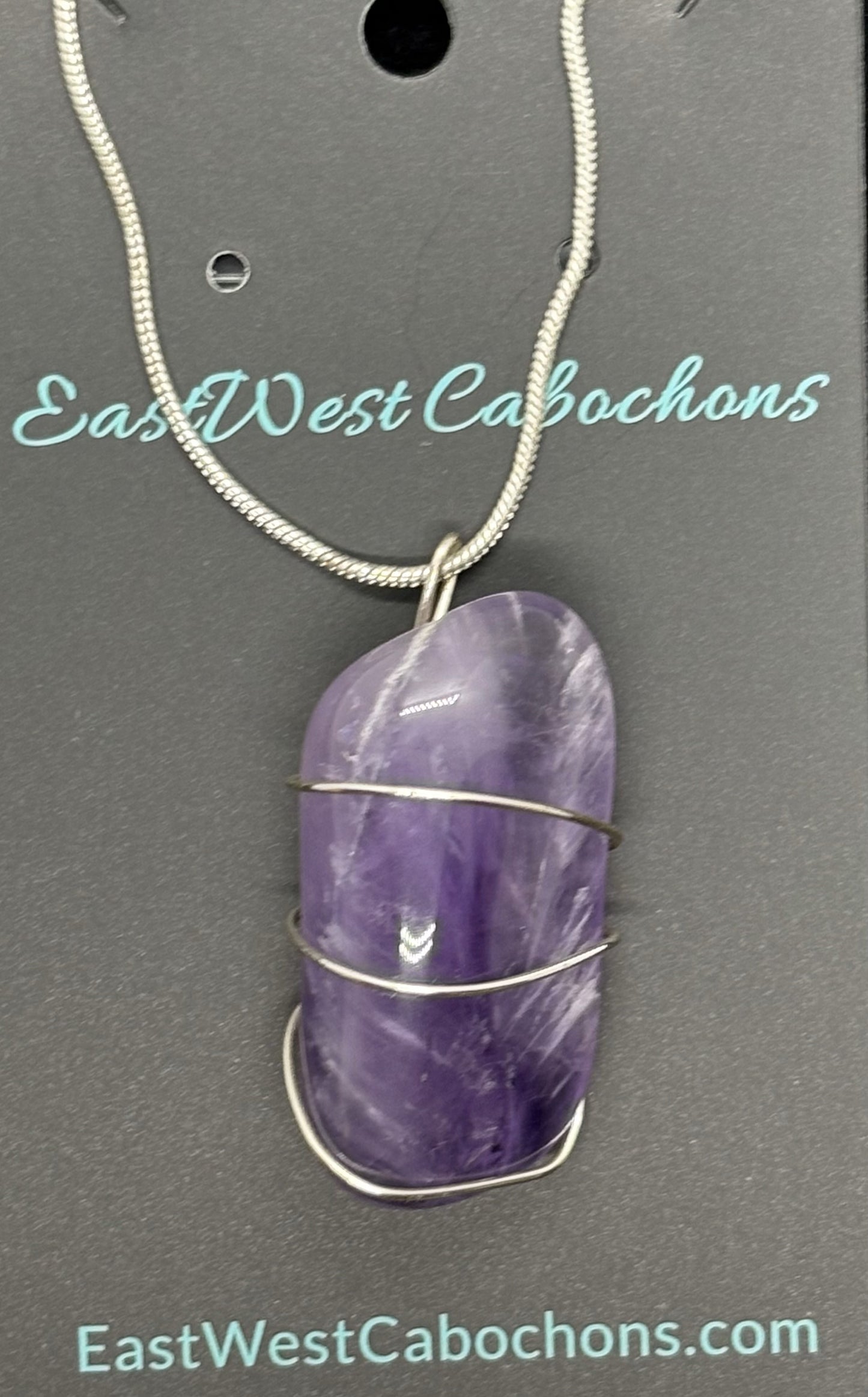 AMETHYST AND SILVER NECKLACE
