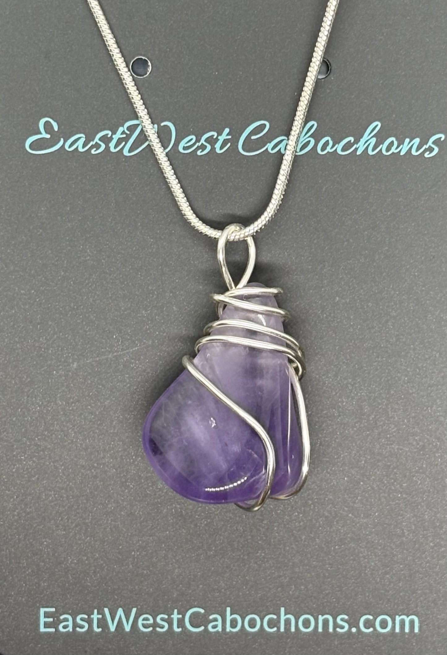 AMETHYST AND SILVER NECKLACE
