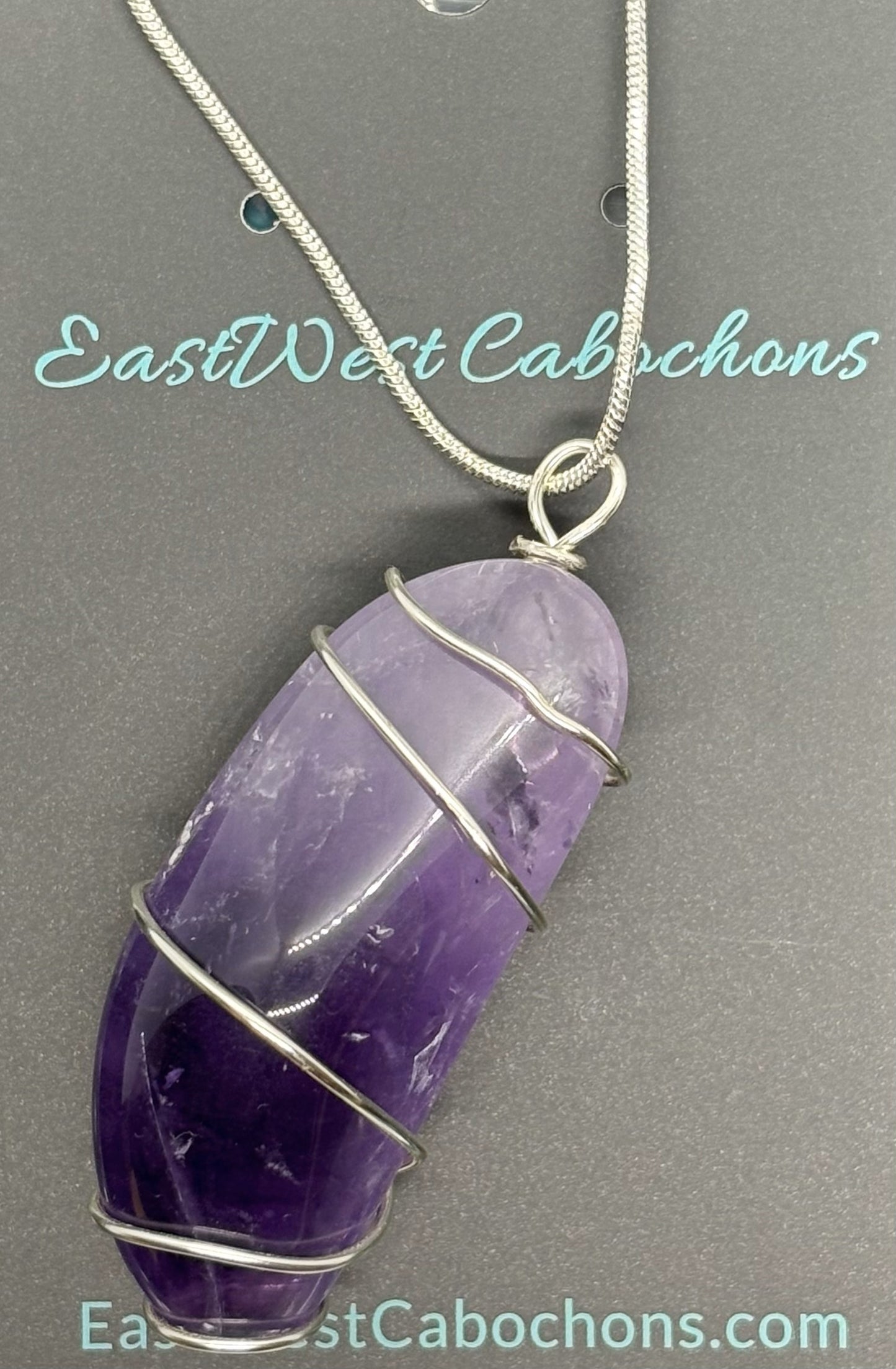 AMETHYST AND SILVER NECKLACE