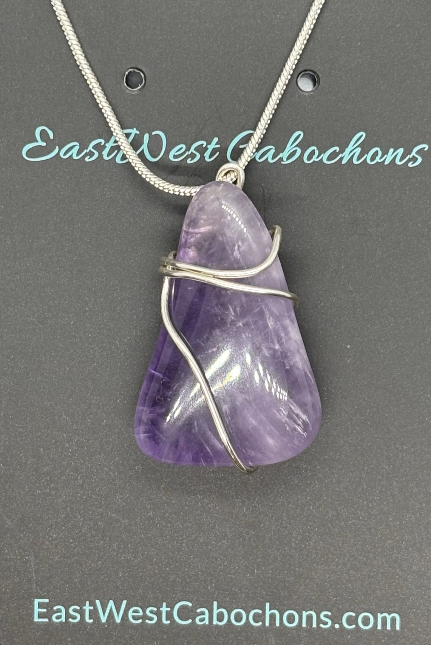 AMETHYST AND SILVER NECKLACE