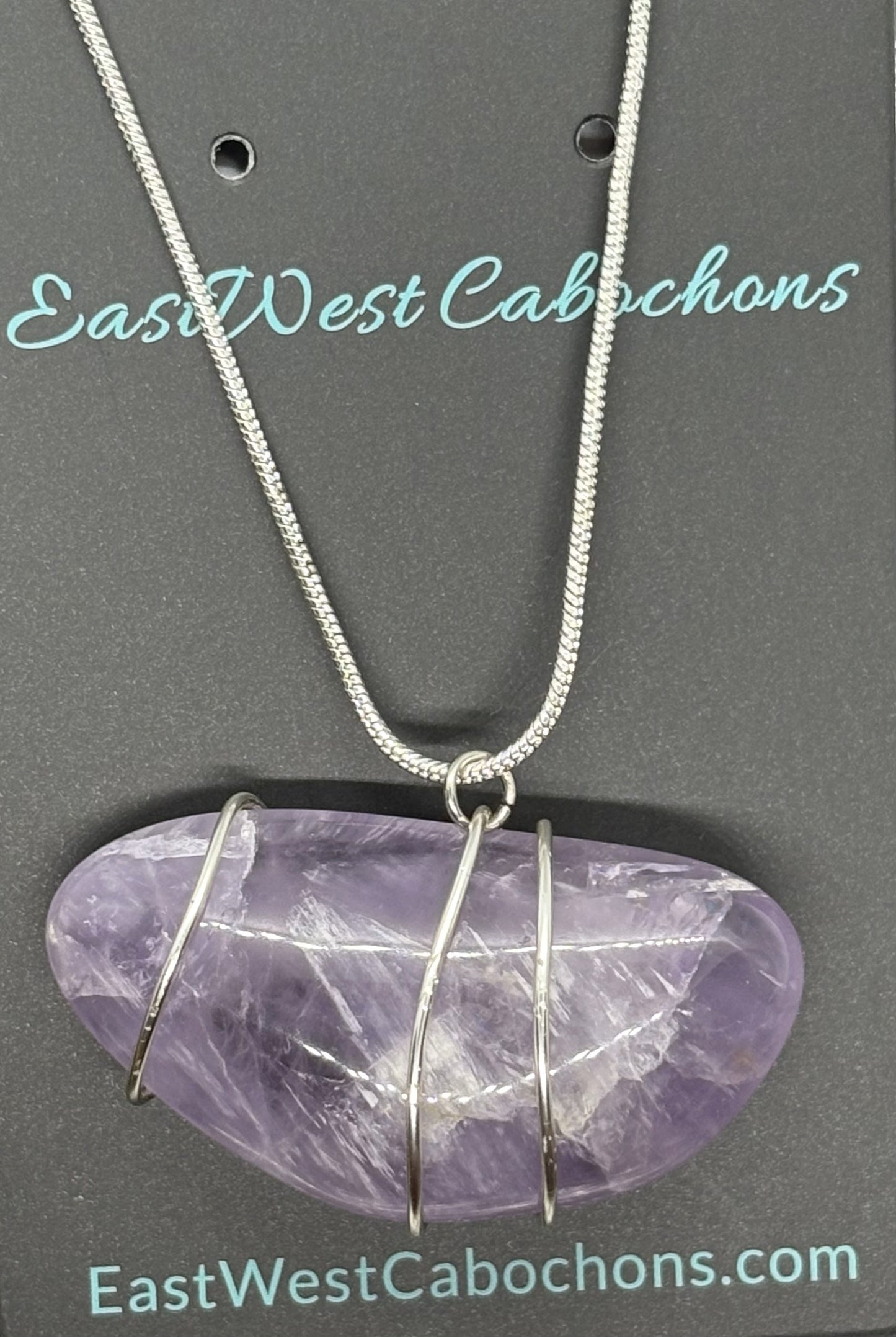 AMETHYST AND SILVER NECKLACE