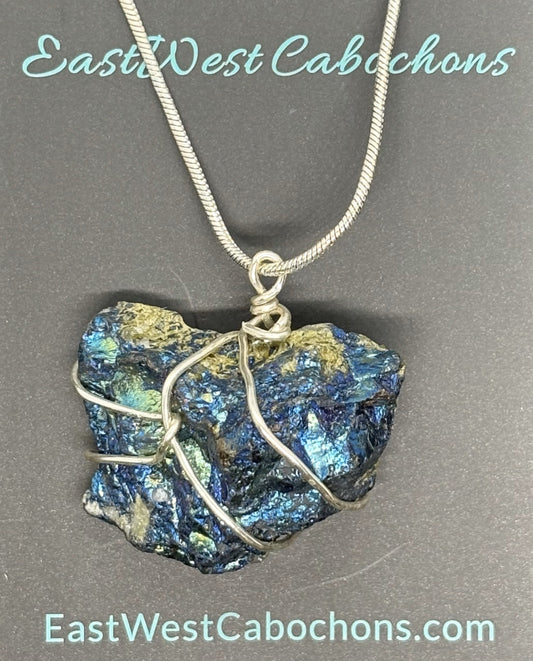 PEACOCK ORE NECKLACE