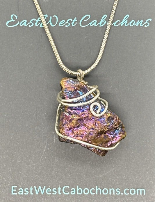 PEACOCK ORE NECKLACE